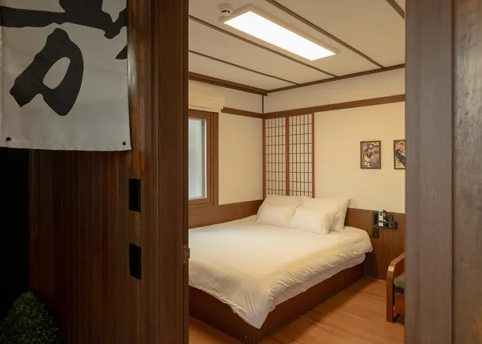 Staykor * Busan